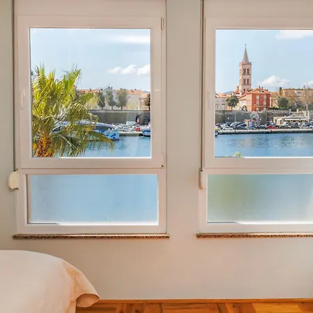 Peninsula Magical View By Belmont Realty