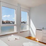 Apartman Peninsula Magical View By Belmont Realty