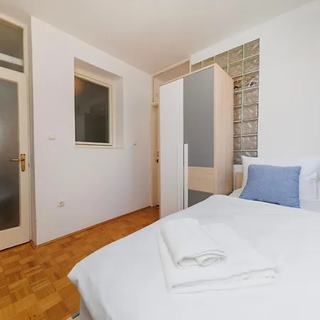 Apartamento Peninsula Magical View By Belmont Realty Zadar