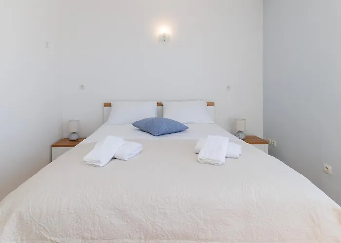 Peninsula Magical View By Belmont Realty Apartment